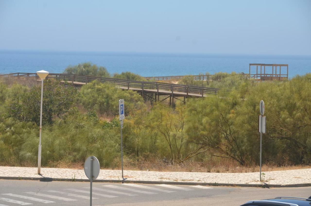 Monte Gordo T2 Frente Mar Apartment Exterior photo